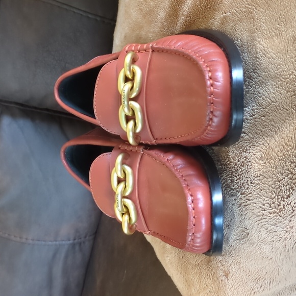 COACH Logo Jess Loafer Rust Women 6B Academia Preppy Slip On Leather Career - Picture 5 of 8